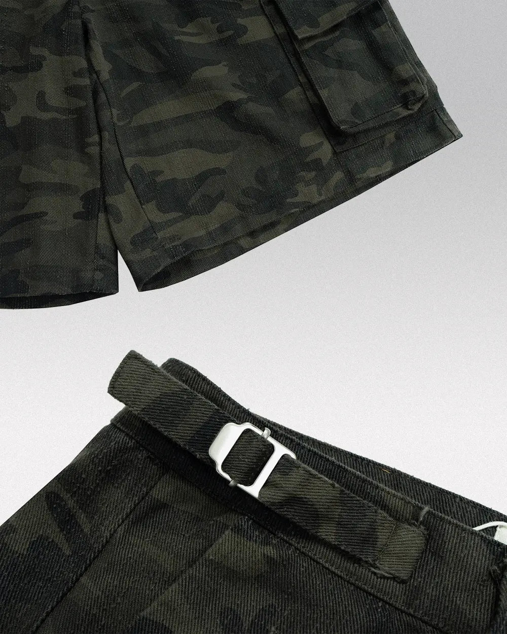 Baggy Camo Jorts ’Argon’