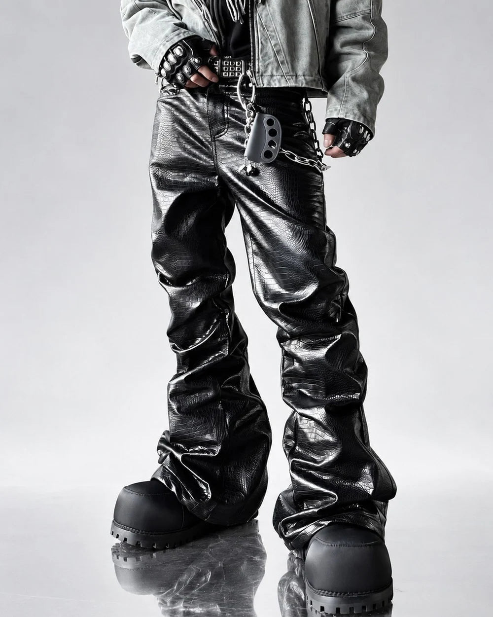 Opium trousers ’Necro’ - Black / XS